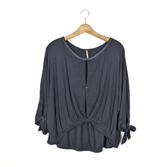 Free People Black Solid Keepin' On Button Blouse Size M - Picture 1 of 9